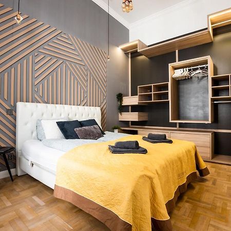 Deluxe Quentin Home Next To The Fashion Street Budapest Eksteriør billede