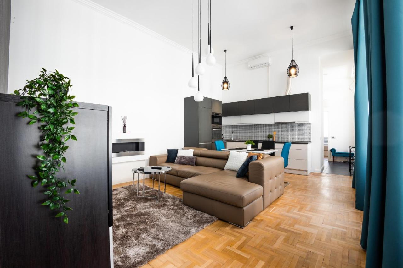 Deluxe Quentin Home Next To The Fashion Street Budapest Eksteriør billede